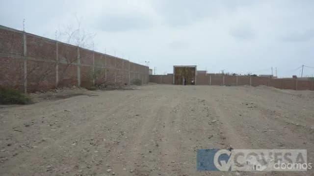 TERRENO INDUSTRIAL EN VENTA - 2