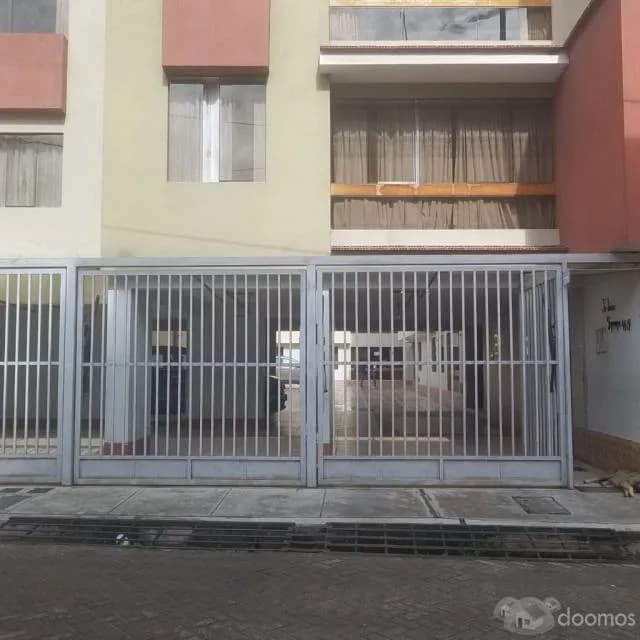 VENDO DEPARTAMENTO EN BAÑOS DEL INCA - CAJAMARCA - 1
