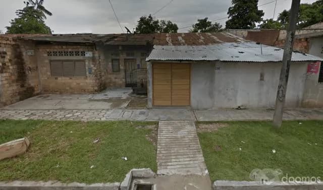 Vendo 50% de acciones y derechos de una casa - 1