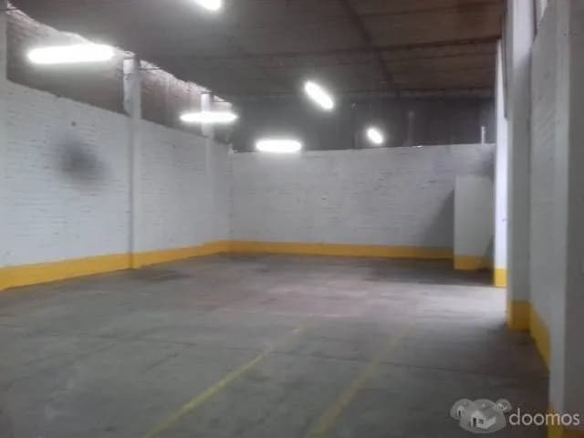 Alquilo Local Industrial en Interior, en San Martin de Porres - 1