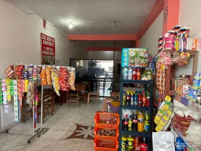 OCASIÓN REMATO CASA DE 4 PISOS EN IQUITOS IDEAL PARA HOSPEDAJE / AV. MARINA/ IQUITOS - 1