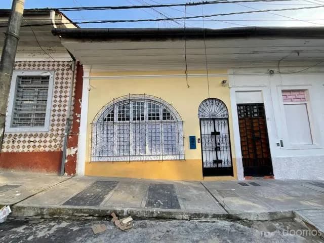 PROPIEDAD COMERCIAL EN CENTRO DE IQUITOS, A MEDIA CUADRA PLAZA DE ARMAS IQUITOS - 1