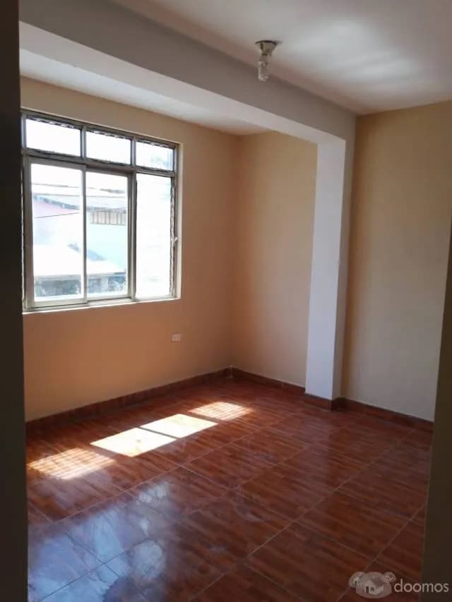 SE ALQUILA EXCELENTE EDIFICIO EN PUCALLPA PARA TIENDA, EMPRESA O PARA ENTIDAD DEL ESTADO - 2