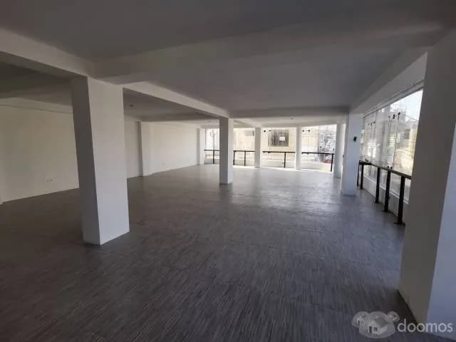 SE REMATA OFICINA POR VIAJE - 2