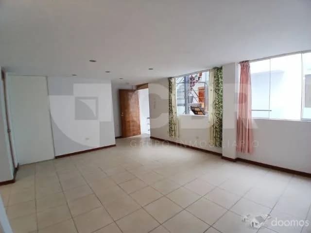 ALQUILER OFICINA EN BELLAVISTA - 1