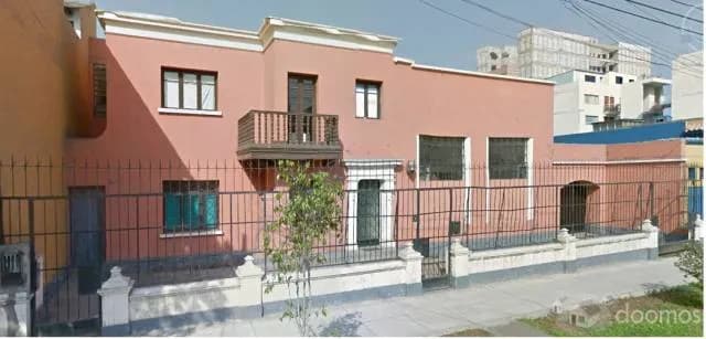 SE ALQUILA INMUEBLE DE 2 PISOS, JESUS MARIA - LIMA - 1
