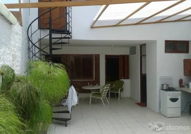 ALQUILER CASA PLAYA TEMPORADA ENERO-MARZO - 1