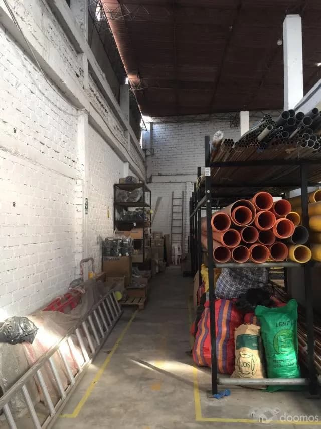 ALQUILER DE ALMACEN EN CHORRILLOS - 1