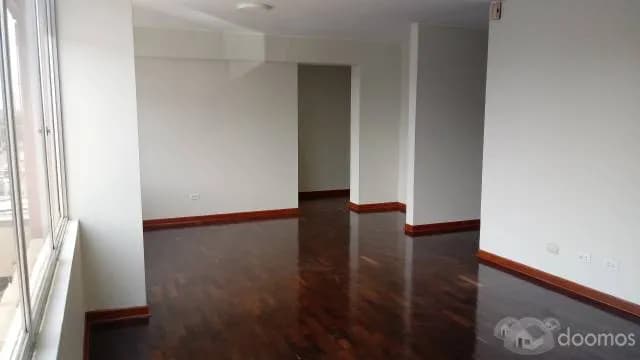 ALQUILO OFICINA REMODELADA V/CALLE AV. AVIACION, ALTURA 33, 110 MTS, 6 AMBIENTES - 1