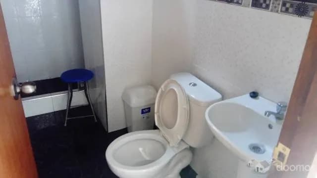 ALQUILER DE HABITACIONES EN VILLA MARIA DEL TRIUNFO - 1