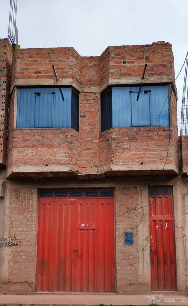 EXCELENTE CASA EN SALIDA A HUANCANÉ - 1