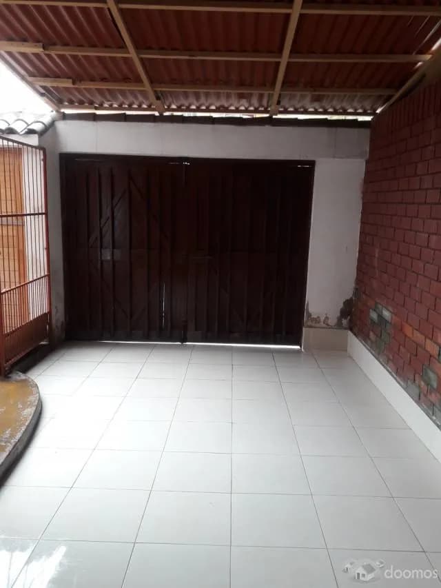 ALQUILER DE GARAJE PARA CARRO - 1