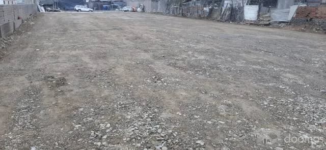 TERRENO INDUSTRIAL DE 1500 M2 - 1