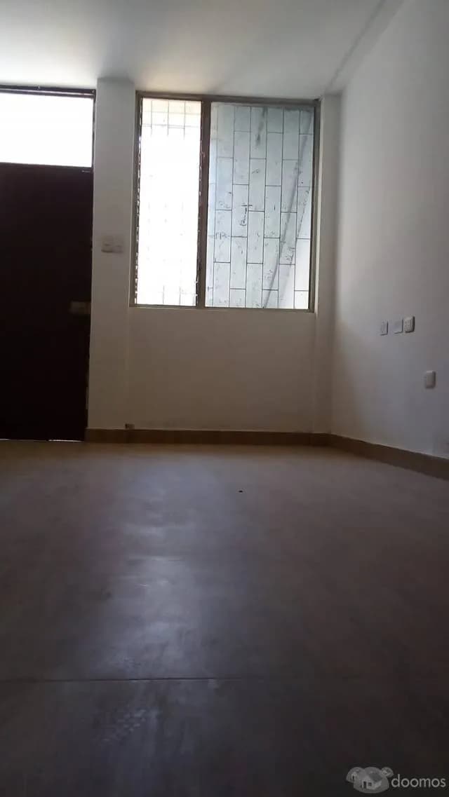 VENDO CASA EN LAMBAYEQUE - 2