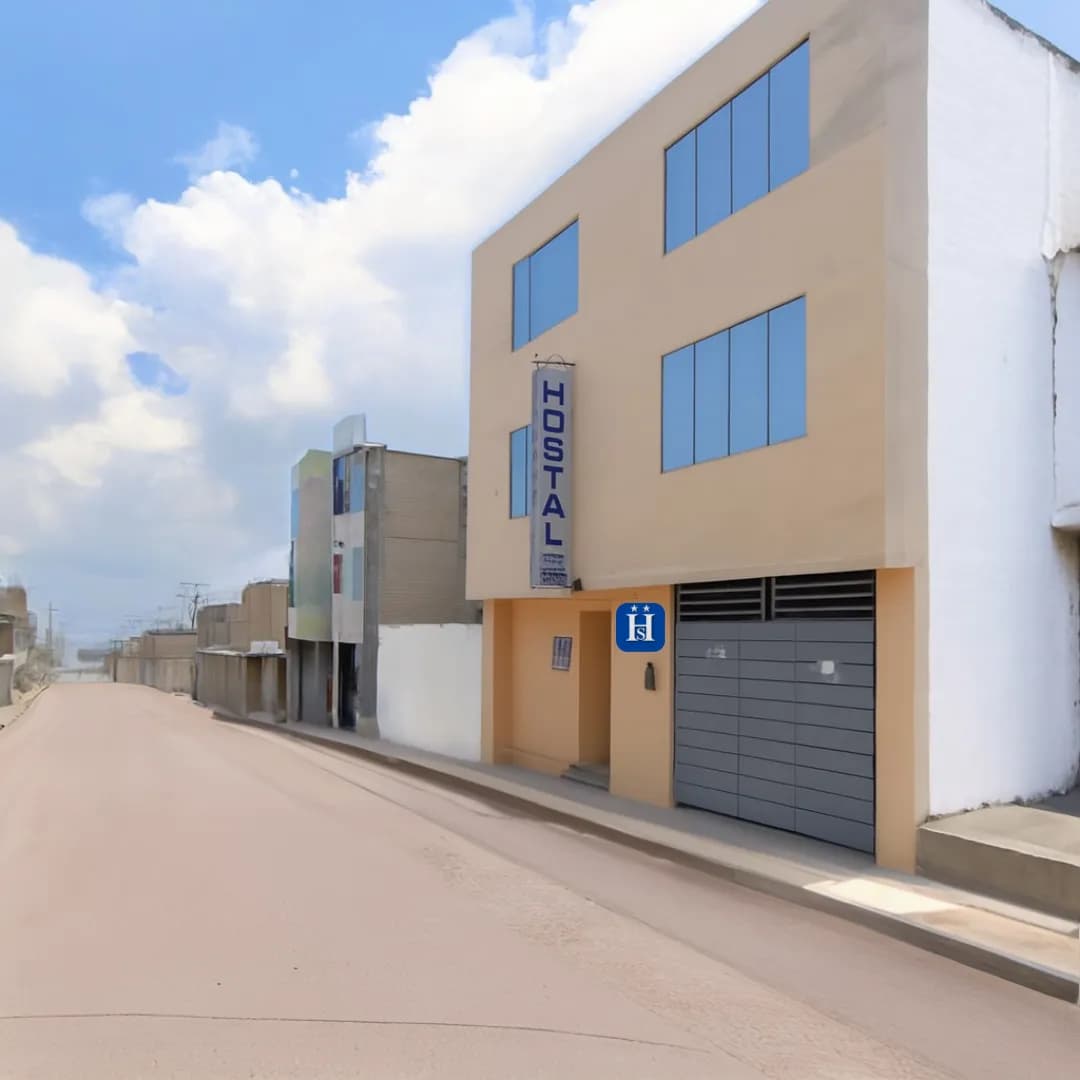 Hostal en Venta en Moche – Negocio Activo - 1