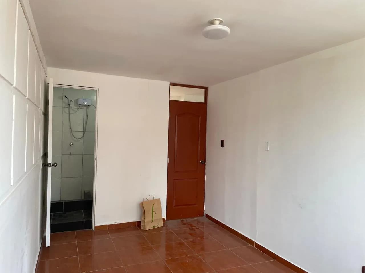 SE ALQUILA HABITACIÓN EN LINCE - 1
