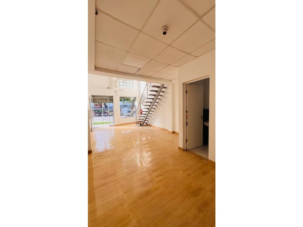 i026004 ALQUILER LOCAL - CALLERIA - 2