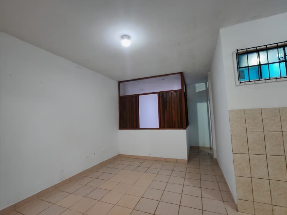 I025062A - ALQUILER DEPARTAMENO - YARINACOCHA - 2