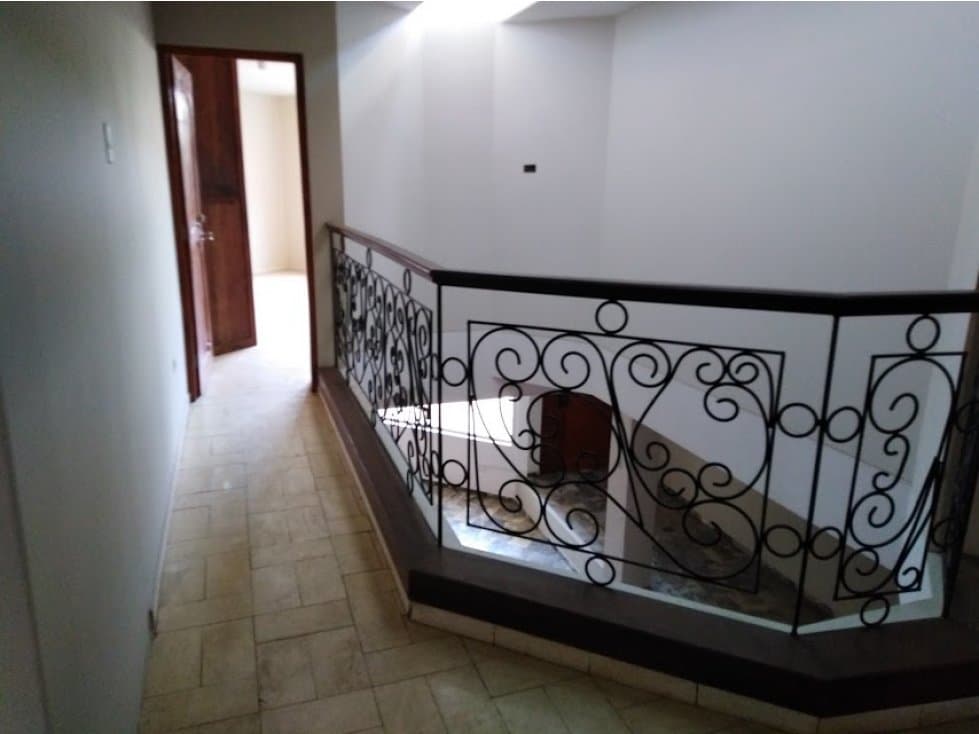 CASA EN ALQUILER URB. LOS GERANIOS, PIURA - 2