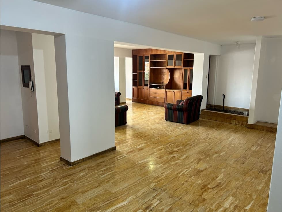 DEPARTAMENTO PARA CASA U OFICINA EN CENTRO DE LA CIUDAD DE TARAPOTO - 1