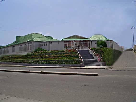 Local en Avenida Alfonso Ugarte, ideal para eventos o para - 1