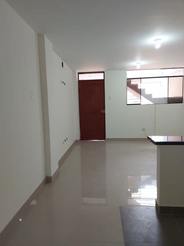 VENDO DEPARTAMENTO DE ESTRENO EN URB. EL PRISMA AREA 74.42 - 2