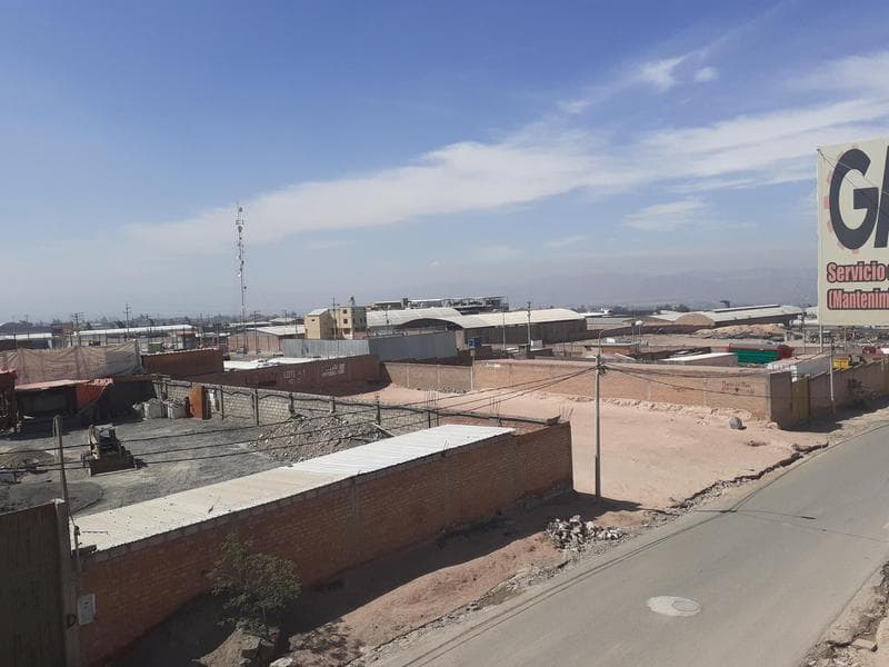 TERRENO INDUSTRIAL CERRO COLORADO IDEAL PARA FABRICAS, ALMACENES, LABORATORIOS, ETC - 2