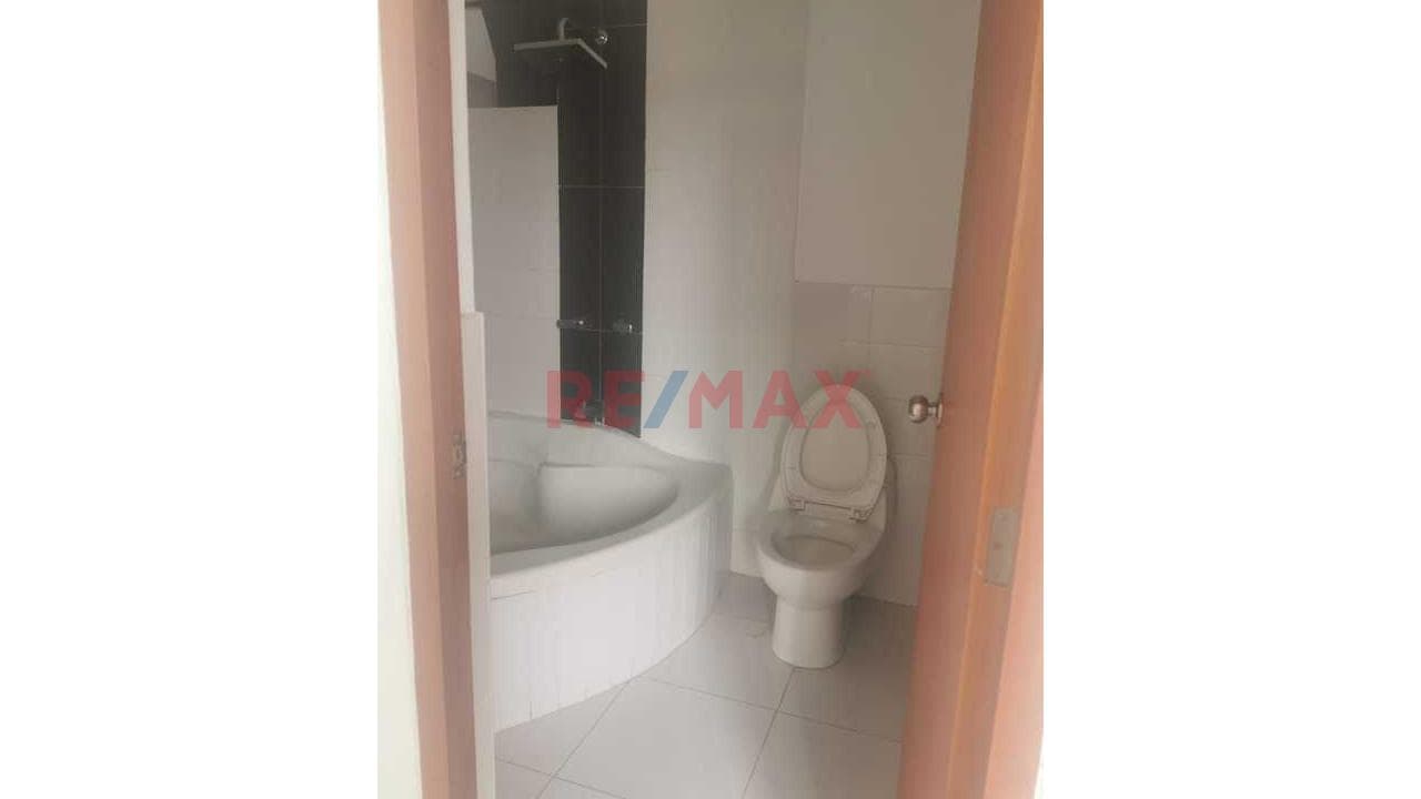 DEPARTAMENTO EN VENTA EN URB. SANTO DOMINGUITO AREA 81.30 $ - 2