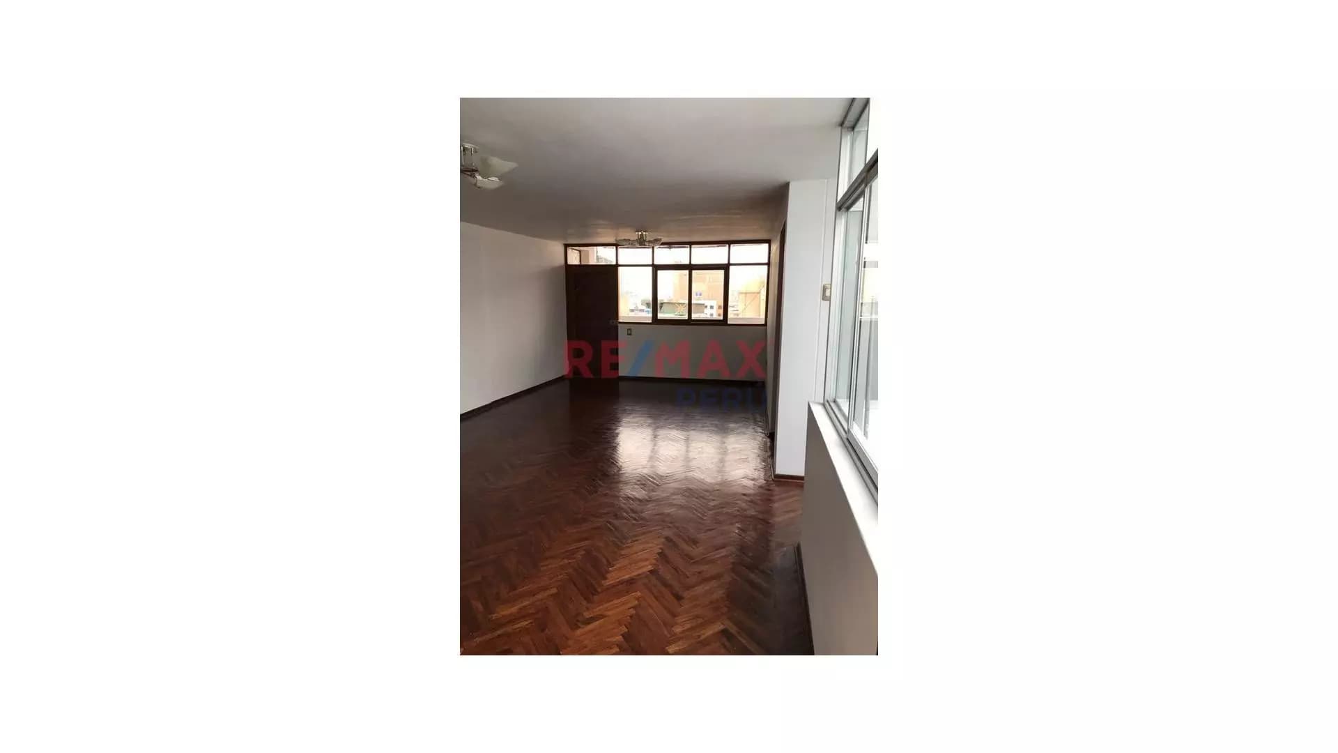 DEPARTAMENTO EN VENTA - 1