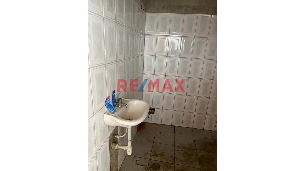 VENTA DE LOCAL INDUSTRIAL EN MONTESULLON CATACAOS - 2