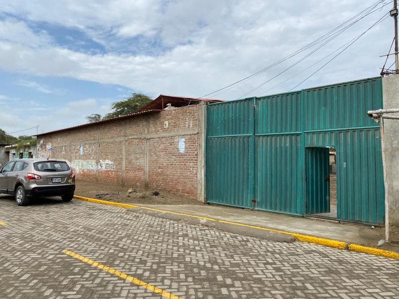 VENTA DE LOCAL INDUSTRIAL EN MONTESULLON CATACAOS - 1