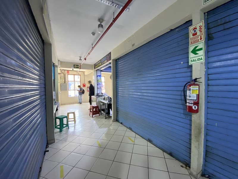 VENTA DE LOCAL PARA NEGOCIO DE CONFECCIÓN TEXTIL EN LA - 1