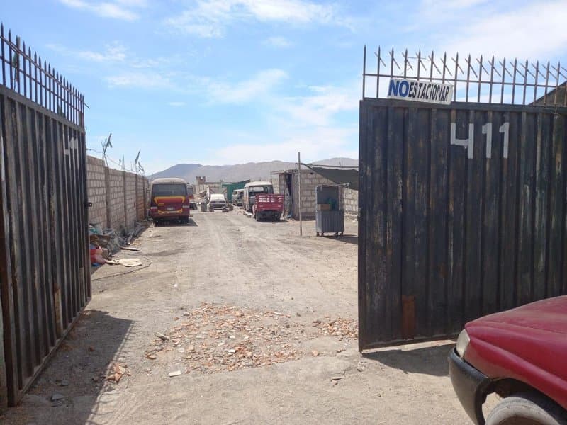 VENDO TERRENO COMERCIAL PLENA EN PLENA AV. - 1