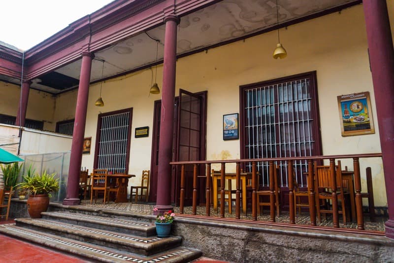 VENTA DE LOCAL COMERCIAL EN PLENO JR PIZARRO TRUJILLO - 2