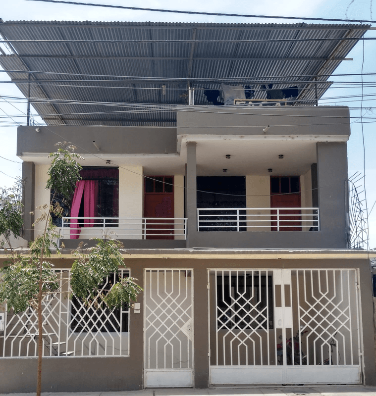 VENTA DE CASA AMLIA EN LOS ALGARROBOS PIURA - 1