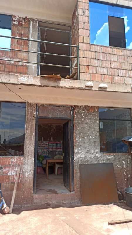 CASA EN ESTRENO EN VENTA - 1