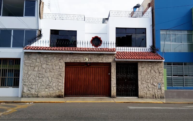 ALQUILER DE LOCAL COMERCIAL EN SAN ANDRÉS I ETAPA - 1