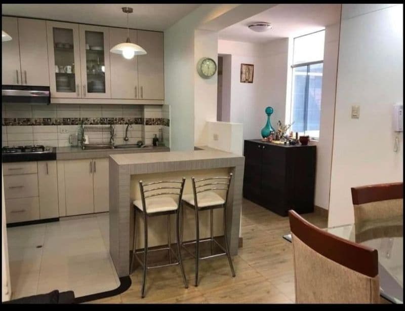 DEPARTAMENTO EN VENTA - 1