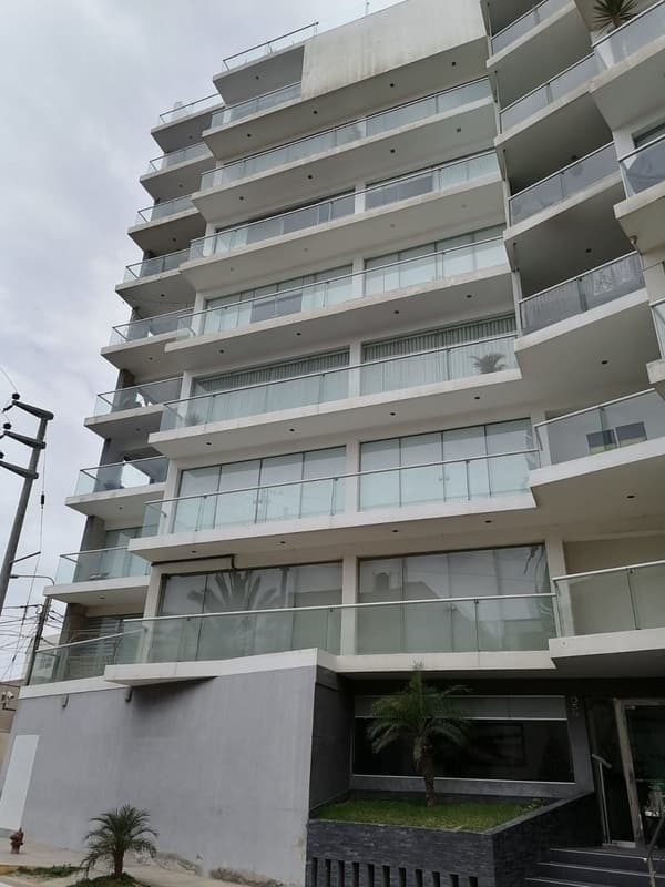 ESPECTACULAR DEPARTAMENTO EN PIMENTEL - 1
