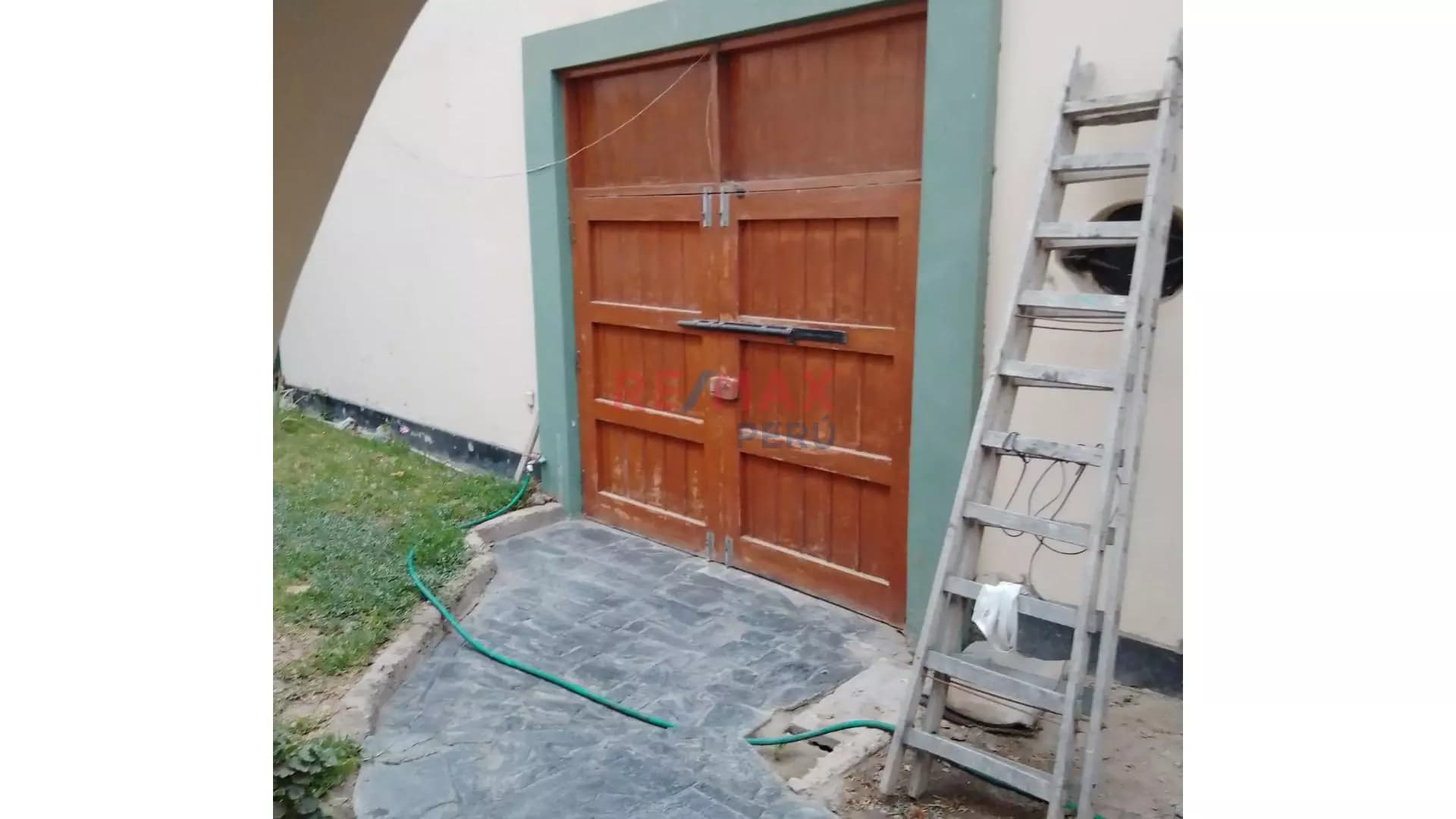 VENDO CASA 515M2- SANTA VICTORIA - 2