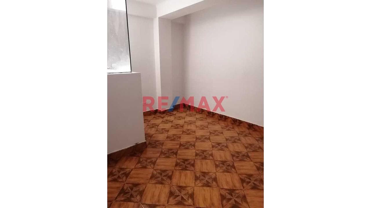 Casa de 5 pisos en precios de ocasión, en zona - 2