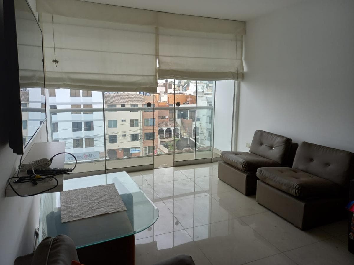 Departamento - San Miguel (Lima) - 1