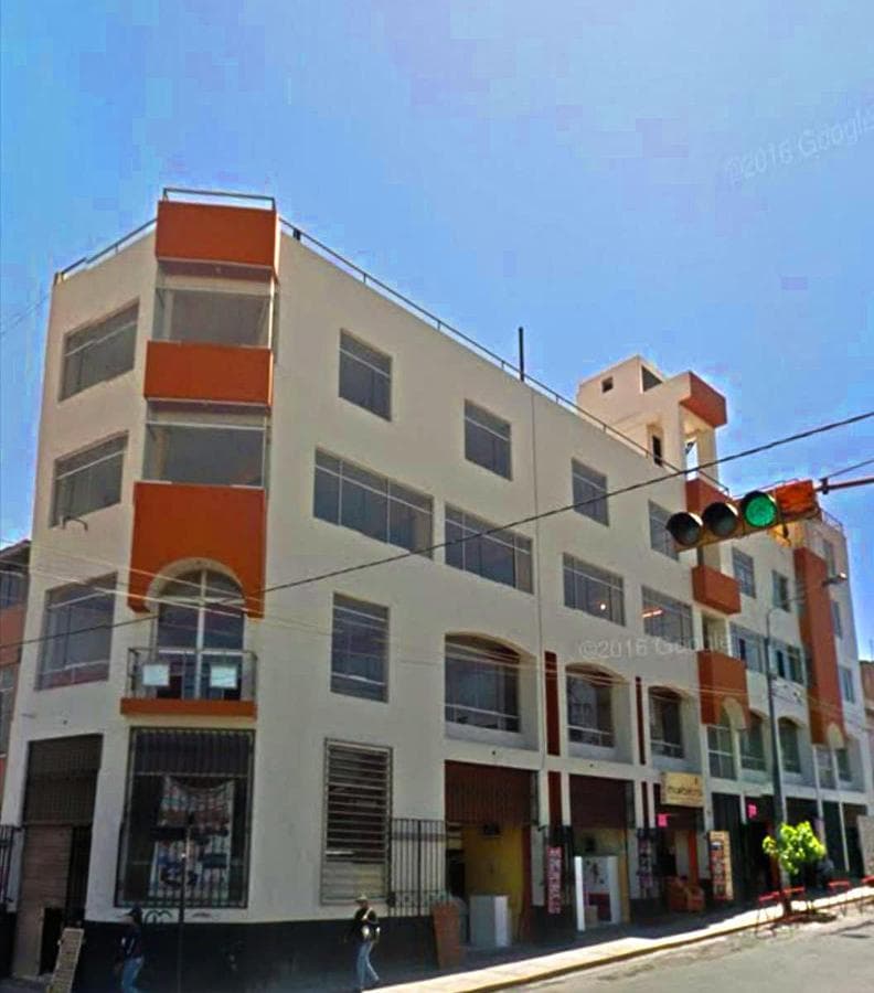 ALQUILER DE OFICINAS/LOCALES OCTAVIO MUÑOZ NÁJAR CON GOYENECHE - 1