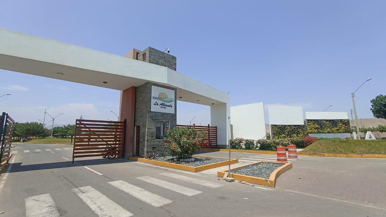 Venta de Terreno en Asia - 1