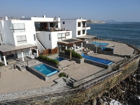 Casa en Alquiler o Venta en Punta Hermosa - 1