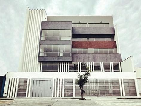 Local Comercial en Alquiler o Venta en Surco - 1