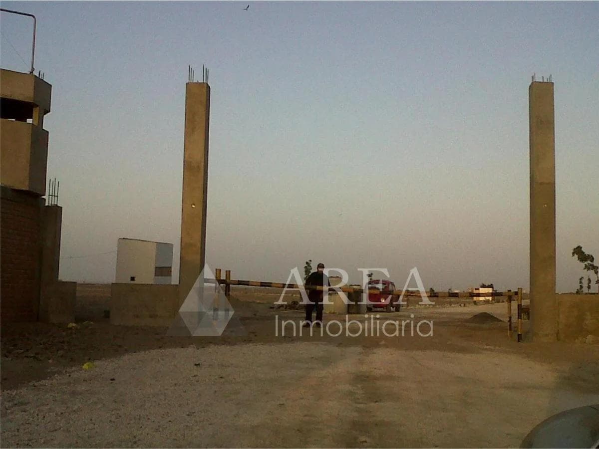 VENDO!! Terreno en Condominio Industrial Paracas - 2