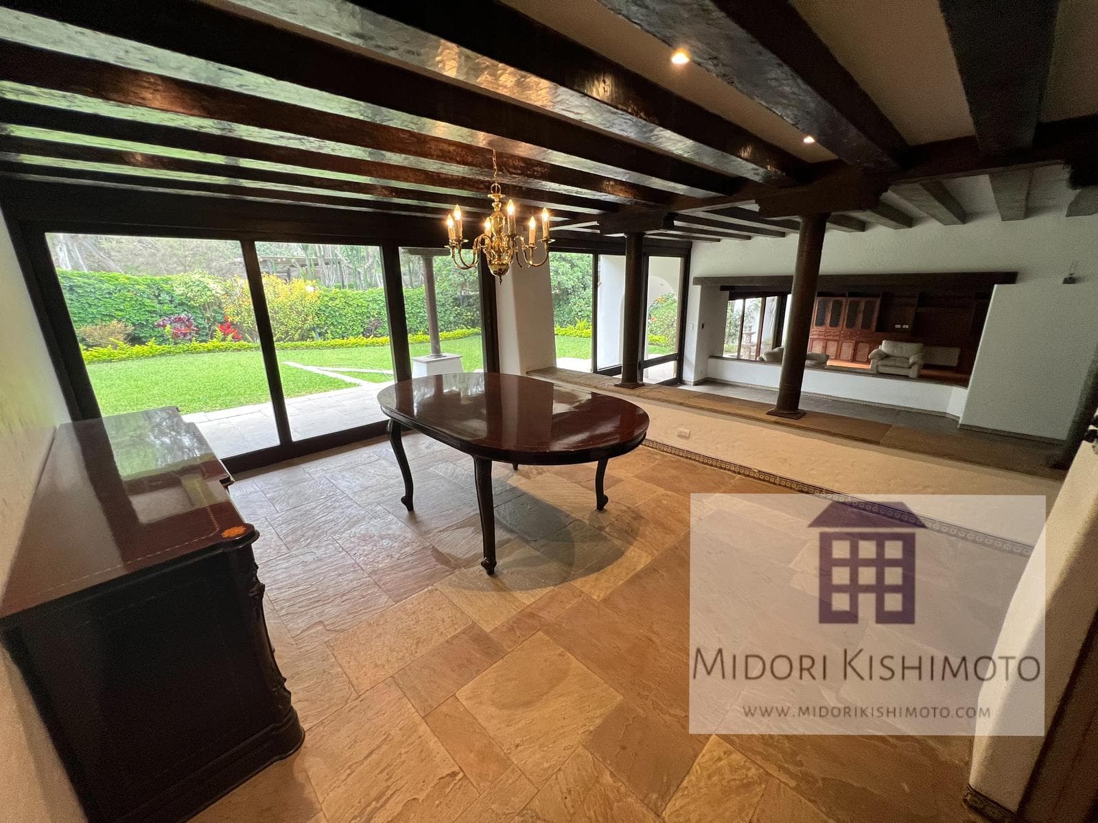 Linda Casa en Jiron Tomasal - 1