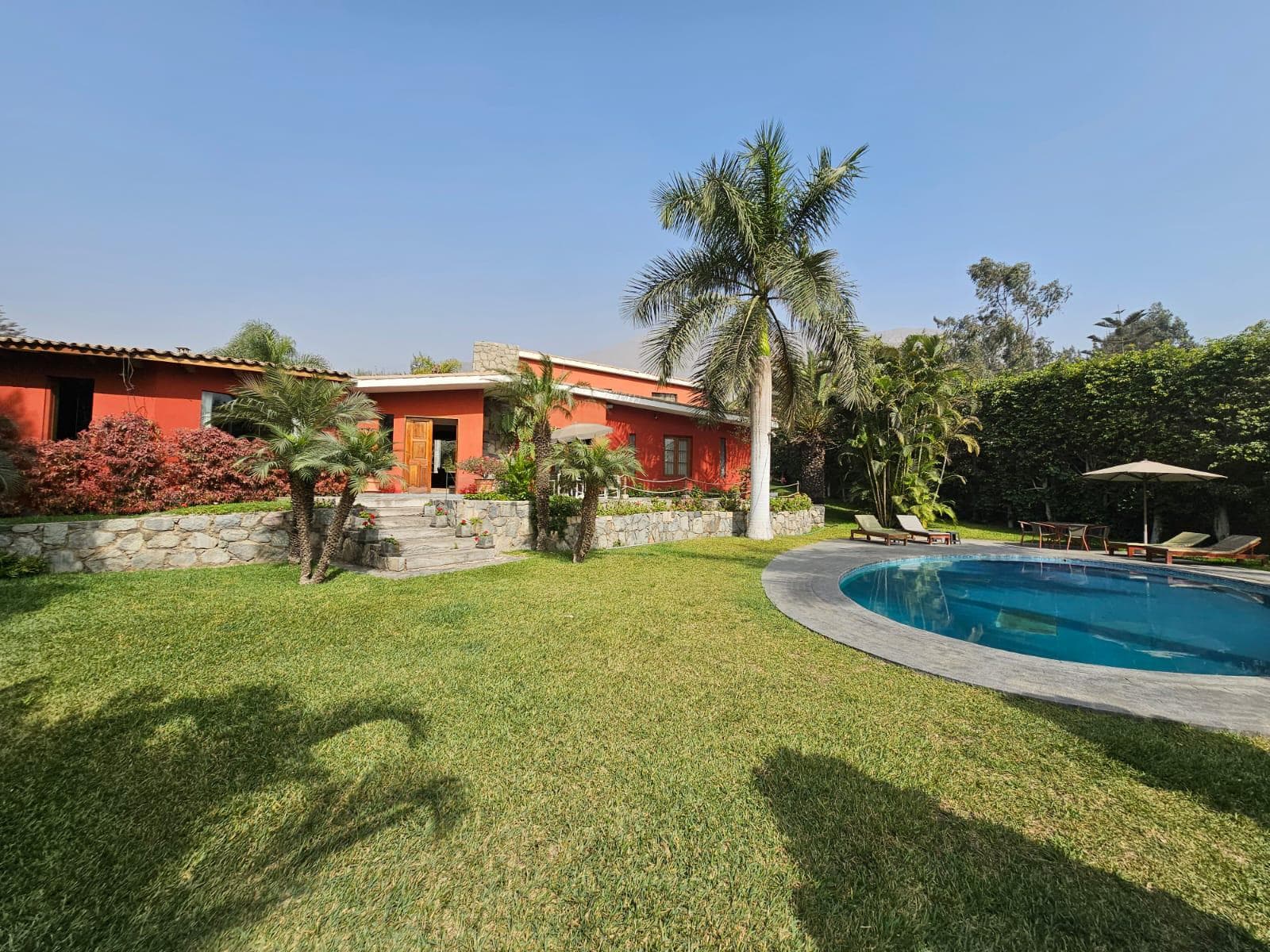 Se Vende Linda Casa De Campo En Urb. California Chaclacayo - 1