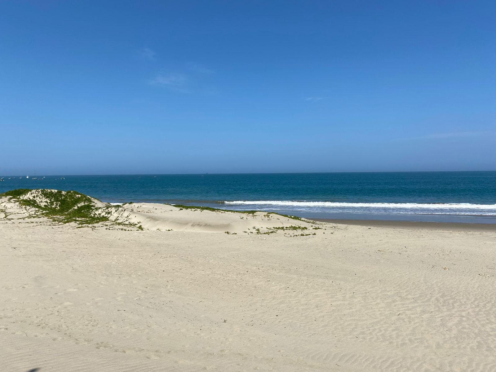 Venta CASA frente al mar en Los Organos Piura - 1